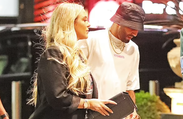 Bố của bạn gái Mahrez là cựu danh thủ bóng đá Ashley Ward. Taylor sở hữu lượng fan hâm mộ khủng trên mạng xã hội Instagram.