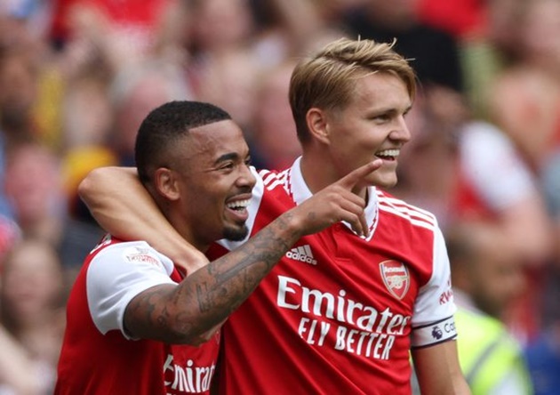 Chuyên gia lóa mắt với 2 cầu thủ Arsenal - Bóng Đá