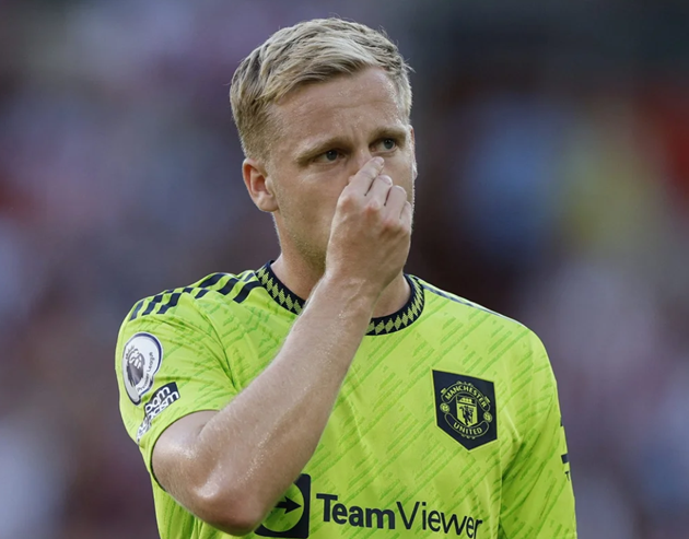  ‘Two or three’ PL clubs would be interested in Donny van de Beek, claims Romano - Bóng Đá