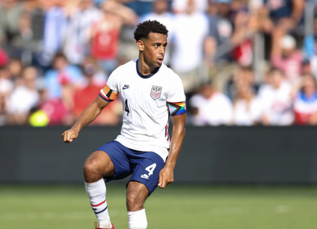 £20M LEEDS PLAYER DOESN’T FANCY MANCHESTER UNITED MOVE IN JANUARY (Tyler Adams) - Bóng Đá