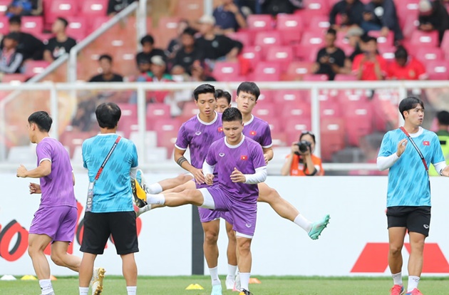 TRỰC TIẾP Indonesia vs Việt Nam: Tiến Linh, Quang Hải đá chính - Bóng Đá