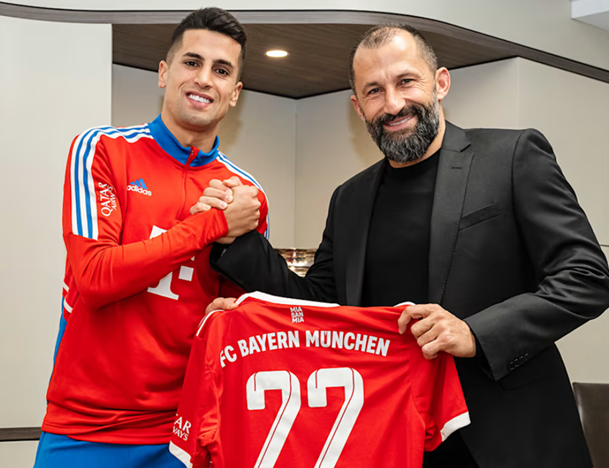 FC Bayern sign João Cancelo on loan - Bóng Đá
