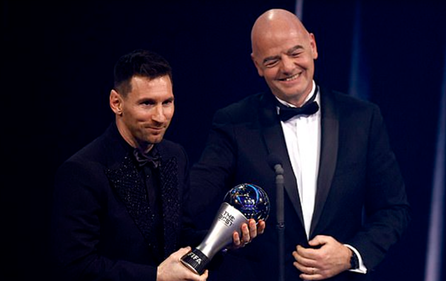 Messi wins The Best Men's Player - Bóng Đá