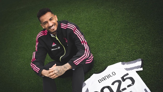 Official, confirmed. Danilo has signed a new deal with Juventus - Bóng Đá