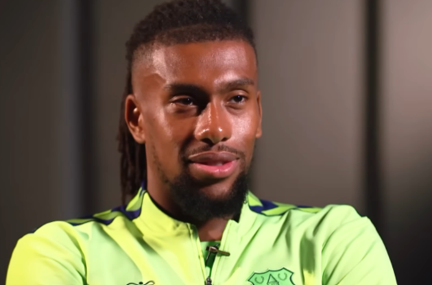 Alex Iwobi makes title prediction and says former Arsenal team-mate Reiss Nelson is ‘a joke’ in training - Bóng Đá