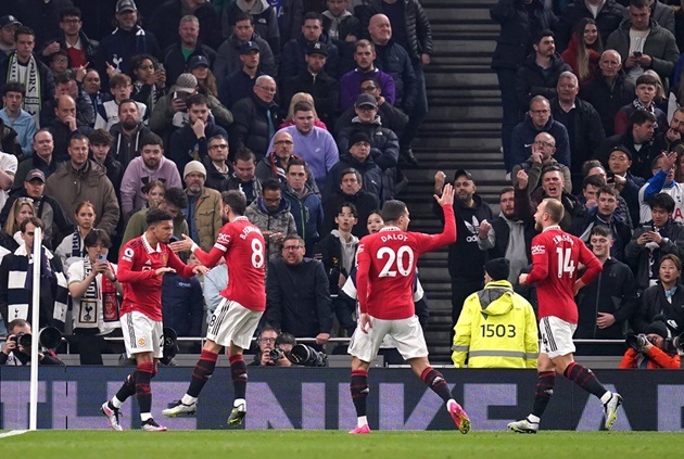 Man United tìm thấy bàn thắng từ sớm. Sancho đã đáp lại niềm tin từ HLV Erik ten Hag.