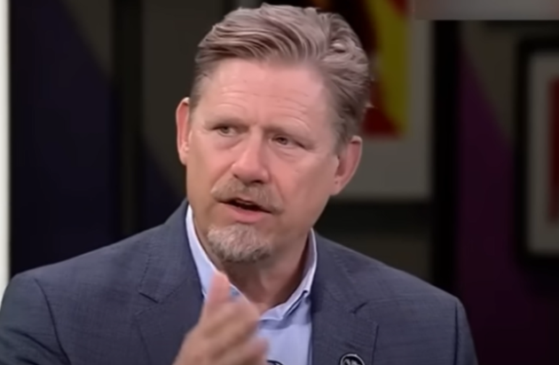 Schmeichel: "Ten Hag rất thất vọng về cậu ấy"