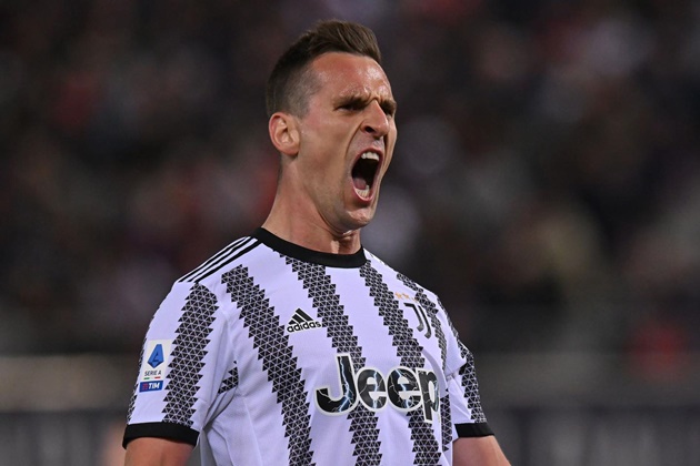 Juventus have completed the agreement to sign Arkadiusz Milik - Bóng Đá