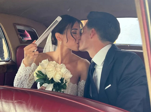 Kepa marries stunning Miss Universe Spain partner - Bóng Đá