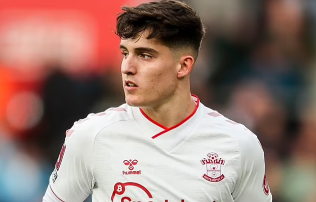 Newcastle are in advanced talks with Southampton over Tino Livramento - Bóng Đá