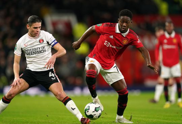 Kobbie trong màu áo Man United.