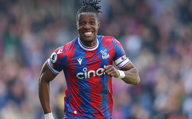 Galatasaray announce they’re in talks to sign Wilfried Zaha on free deal!  - Bóng Đá
