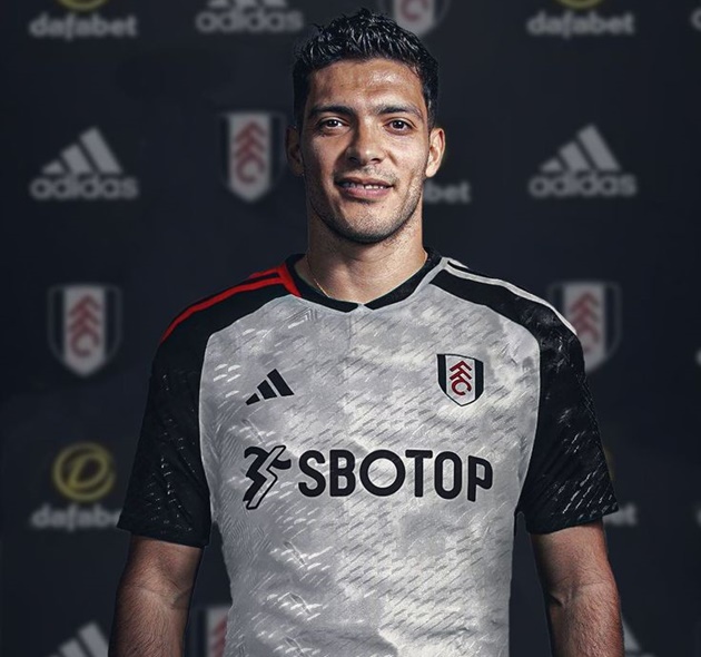 Romano: Fulham have closed the verbal agreement to sign Raúl Jiménez  - Bóng Đá