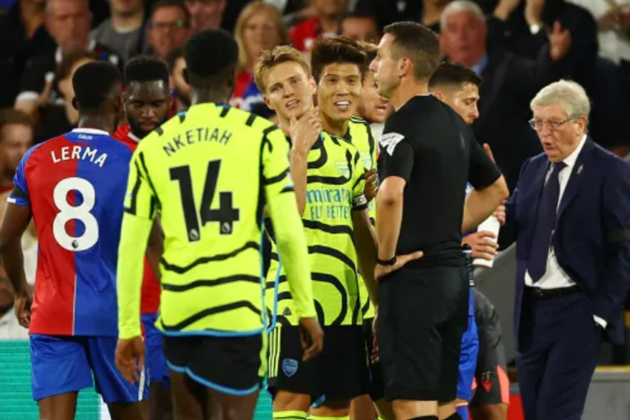 ‘It will be 8v8!’ – Mikel Arteta takes aim at referees over Takehiro Tomiyasu yellow card in Arsenal win - Bóng Đá