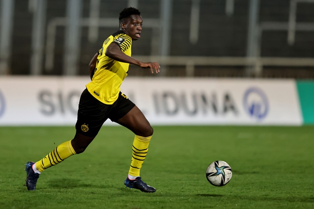 Juventus show interest Borussia Dortmund’s Abdoulaye Kamara - Bóng Đá