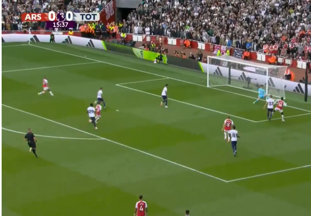 TRỰC TIẾP: Arsenal 1-0 Tottenham (H1):  Saka tỏa sáng - Bóng Đá