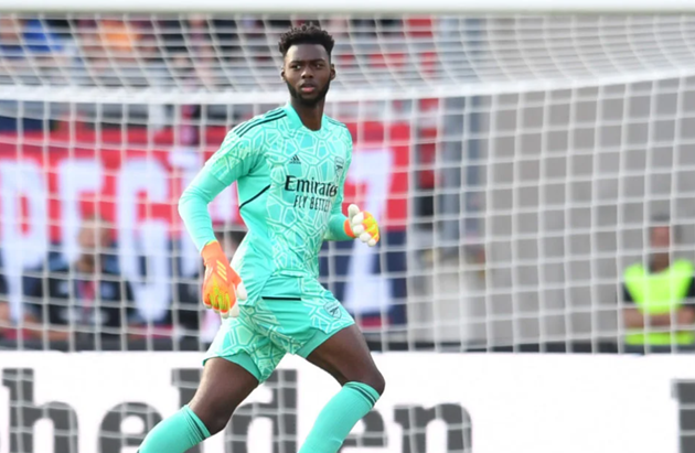 Goalkeeper says 6ft 6 Arsenal loanee is a ‘cheat code’ in training - Bóng Đá