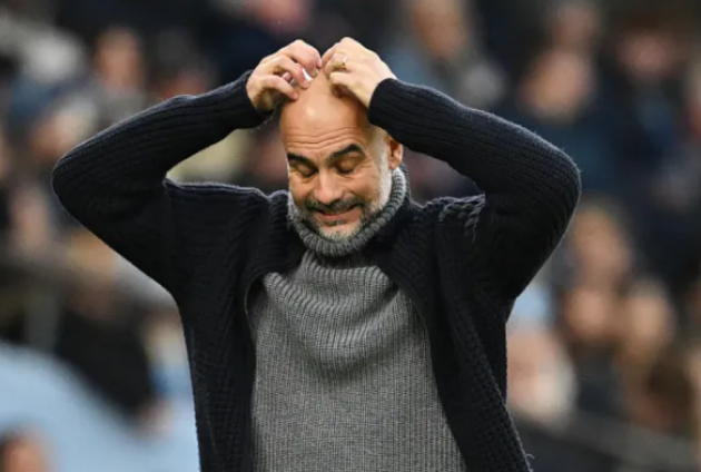 Pep Guardiola fumes after Manchester City throw away two goal lead to draw with Crystal Palace - Bóng Đá