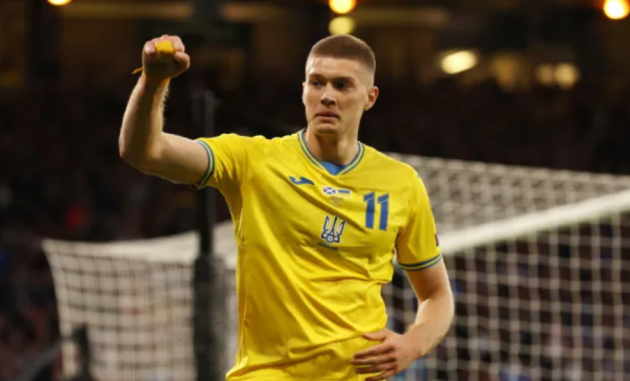 Chelsea eye move for £39m Ukraine international striker amid glowing form (Artem Dovbyk) - Bóng Đá