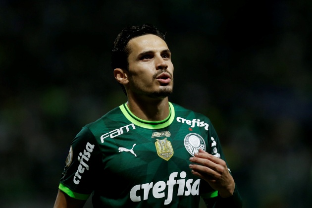 Ảnh bài viết Tiền vệ đẳng cấp yêu thích Man United, muốn thi đấu ở châu Âu