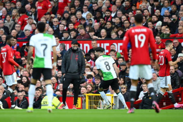 TRỰC TIẾP Man United 0-0 Liverpool (H1): Quỷ đỏ chơi hưng phấn - Bóng Đá