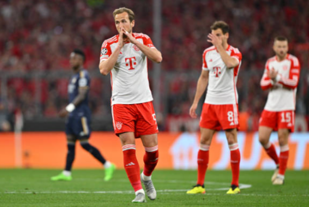 TRỰC TIẾP Bayern 0-0 Real Madrid (H1): Chủ nhà áp đảo - Bóng Đá