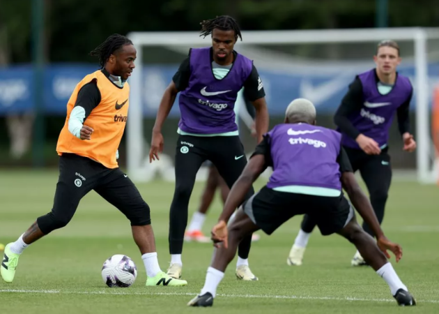 Injured star returns and new Moises Caicedo look - three things spotted in Chelsea training - Bóng Đá