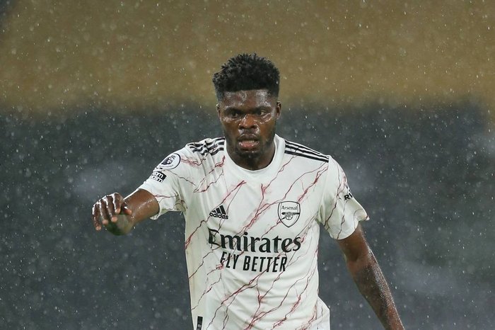 Thomas Partey injury nightmare blamed on Arsenal star trying too hard to impress and crazy fixture pile-up - Bóng Đá