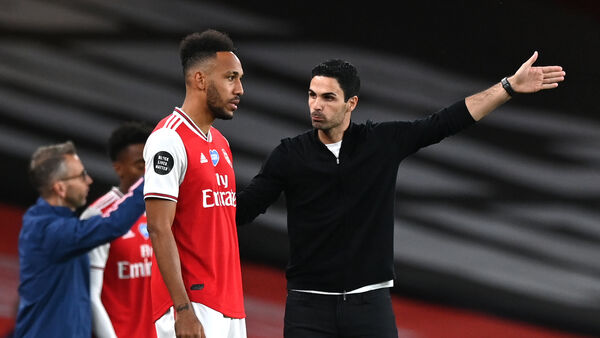 Mối quan hệ giữa Aubameyang và HLV Arteta bị đặt dấu hỏi lớn sau sự cố của tuyển thủ người Gabon.