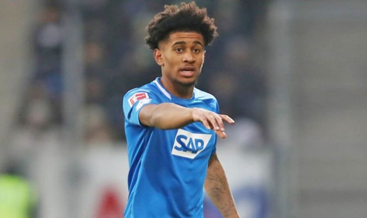 Reiss Nelson wants to fight for Gunners first-team place next season - Bóng Đá
