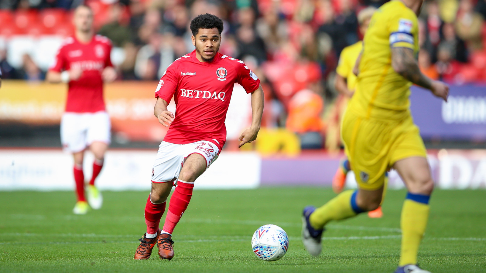Bristol City Complete Permanent Signing of Chelsea's Jay Dasilva on 4-Year Deal - Bóng Đá
