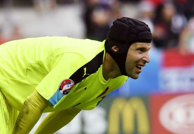 Petr Cech cân nhắc kế hoạch chia tay ĐTQG