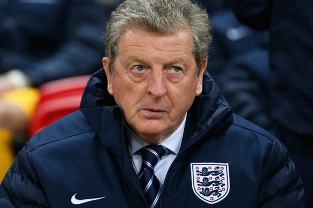 HLV Hodgson là nạn nhân của chính... học trò cũ