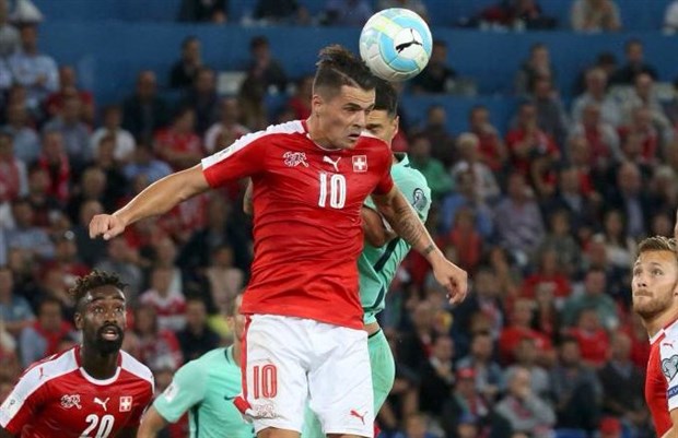 Ảnh bài viết Sốc: Fan Arsenal phấn khích vì Xhaka bị thẻ đỏ