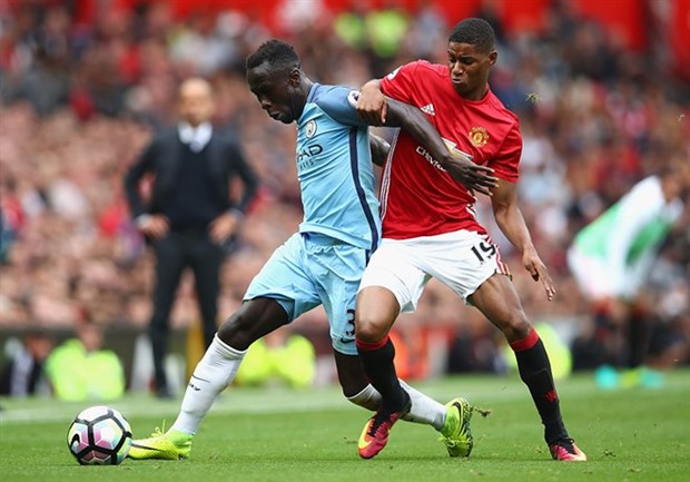 Mourinho xác nhận sẽ để Rashford đá chính