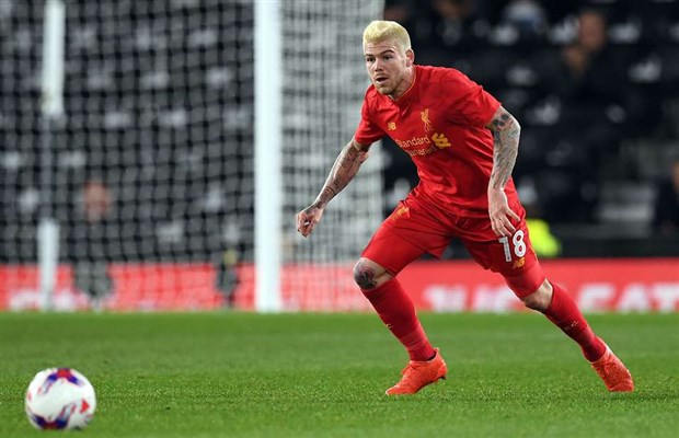 Được Klopp khen ngợi, Moreno rộng đường 'sống' tại Liverpool