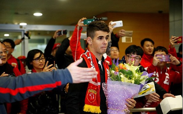 Vừa tới Trung Quốc, Oscar đã vội từ biệt để sang Doha - Bóng Đá