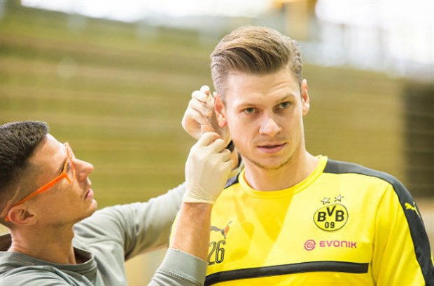 Dàn sao Dortmund 'rỉ máu' trong buổi kiểm tra sức khỏe - Bóng Đá
