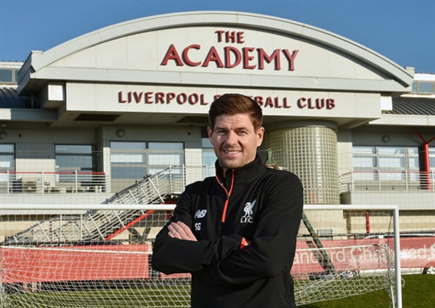 Chùm ảnh: Gerrad chính thức trở lại làm 'sếp' tại Liverpool - Bóng Đá