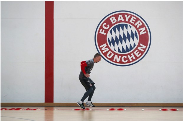 Đổi món, sao Bayern rủ nhau đi tập bóng rổ - Bóng Đá