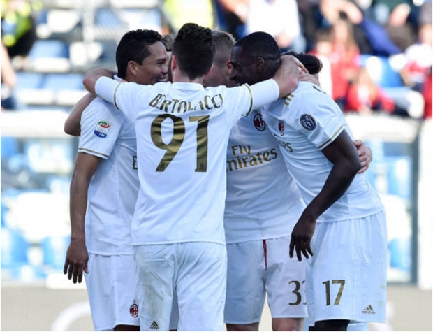 Chùm ảnh: Sassuolo phẫn nộ khi trọng tài đứng về phía Milan - Bóng Đá