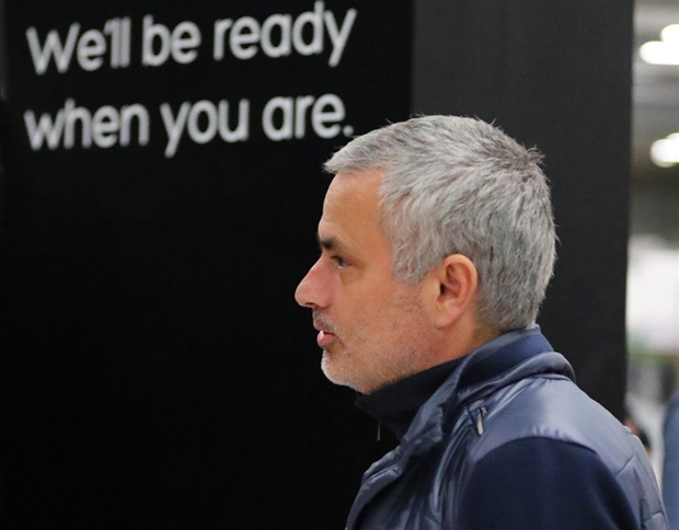 Chùm ảnh: Dàn sao Man Utd kiệt sức sau khi trở về từ nước Nga - Bóng Đá