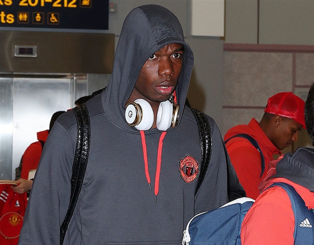 Chùm ảnh: Dàn sao Man Utd kiệt sức sau khi trở về từ nước Nga - Bóng Đá