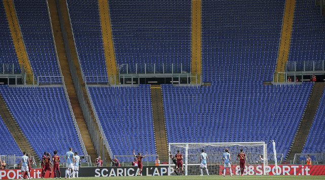 Roma tiếp tục có nguy cơ thi đấu mà không có CĐV  - Bóng Đá