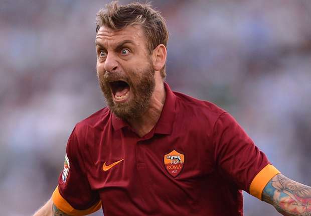 Sau 27 năm, De Rossi tính chuyện chia tay AS Roma - Bóng Đá