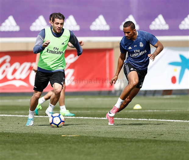 Bale trở lại, sân tập của Real 'bùng cháy' trước thềm El Clasico - Bóng Đá