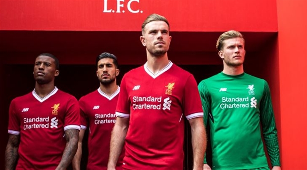 Áo sân khách của Liverpool là hàng vay mượn từ quá khứ? - Bóng Đá