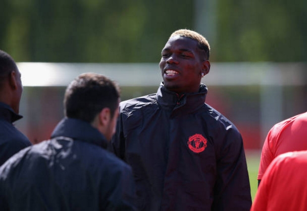 Pogba, Rooney hí hửng trước giờ lên đường sang Tây Ban Nha - Bóng Đá