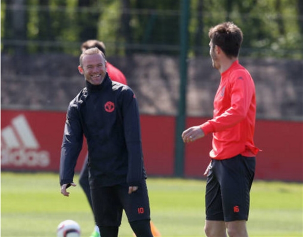 Pogba, Rooney hí hửng trước giờ lên đường sang Tây Ban Nha - Bóng Đá