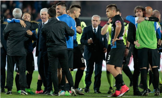Milan tiếp tục rơi tự do, Atalanta chính thức dự Europa League - Bóng Đá